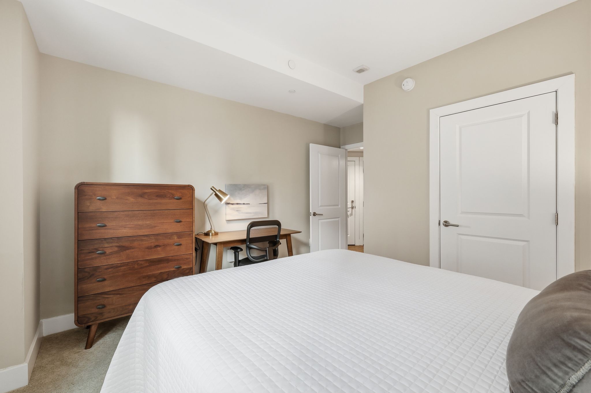 Bedroom-IMG_3636
