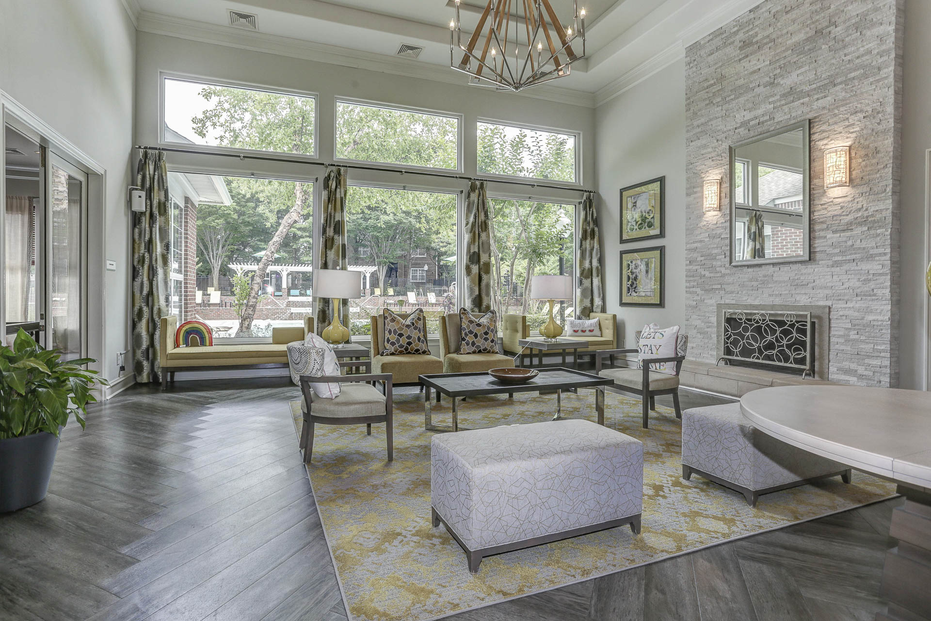 12_Furnished_Apartments_Finley_Community_Room.jpg